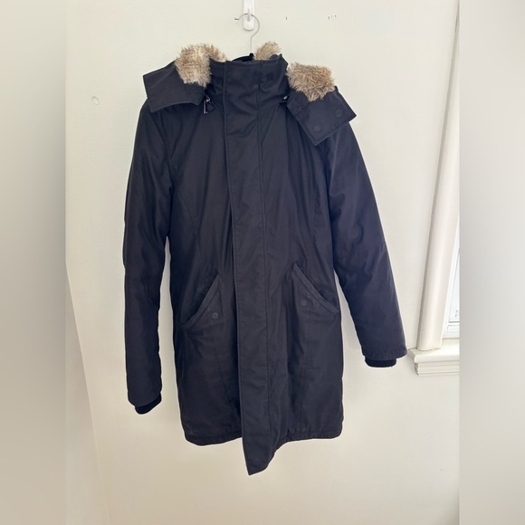 Aritzia Babaton Oskar Parka (1st Generation) - Picture 10 of 16